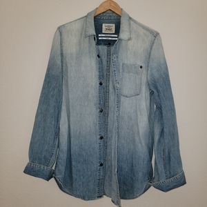 Levi's Robert Geller Button Front Long Sleeve Denim Big E Medium Blue Distressed